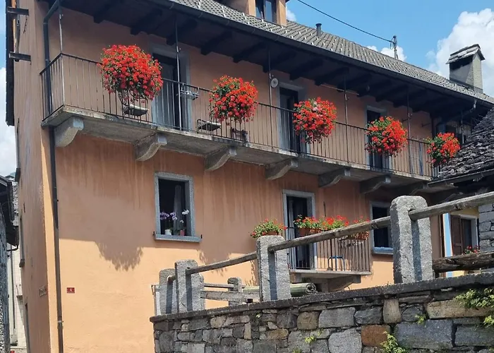 Casa Leoni A Moghegno Apartment photo