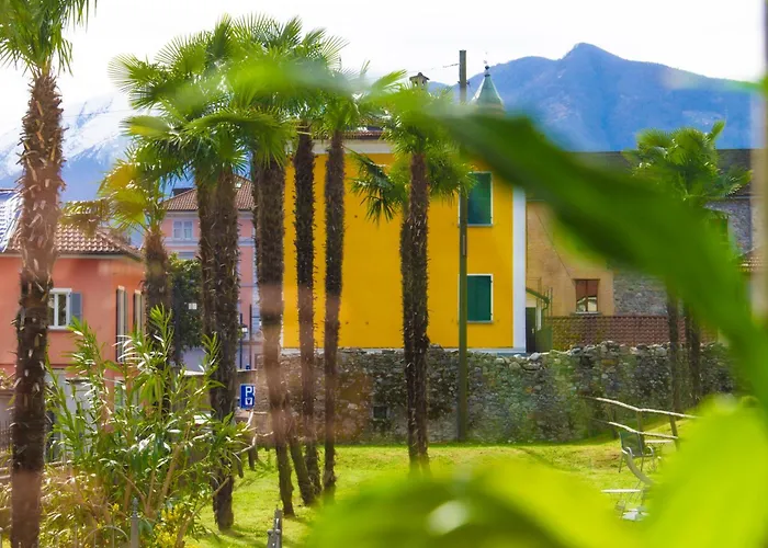 Bed & Blessing / Casa Borgo Hotel Locarno photo